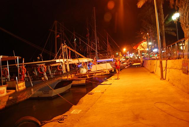Port w Side